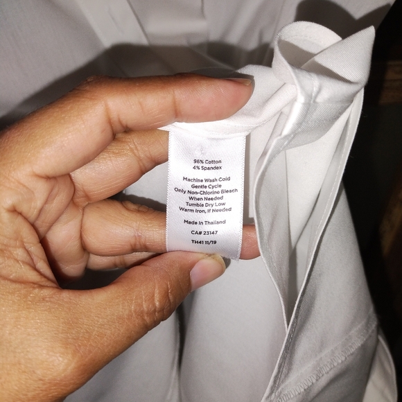 Talbots Perfect Shirt-Sleeveless Non Iron Top size 10 - Picture 5 of 5